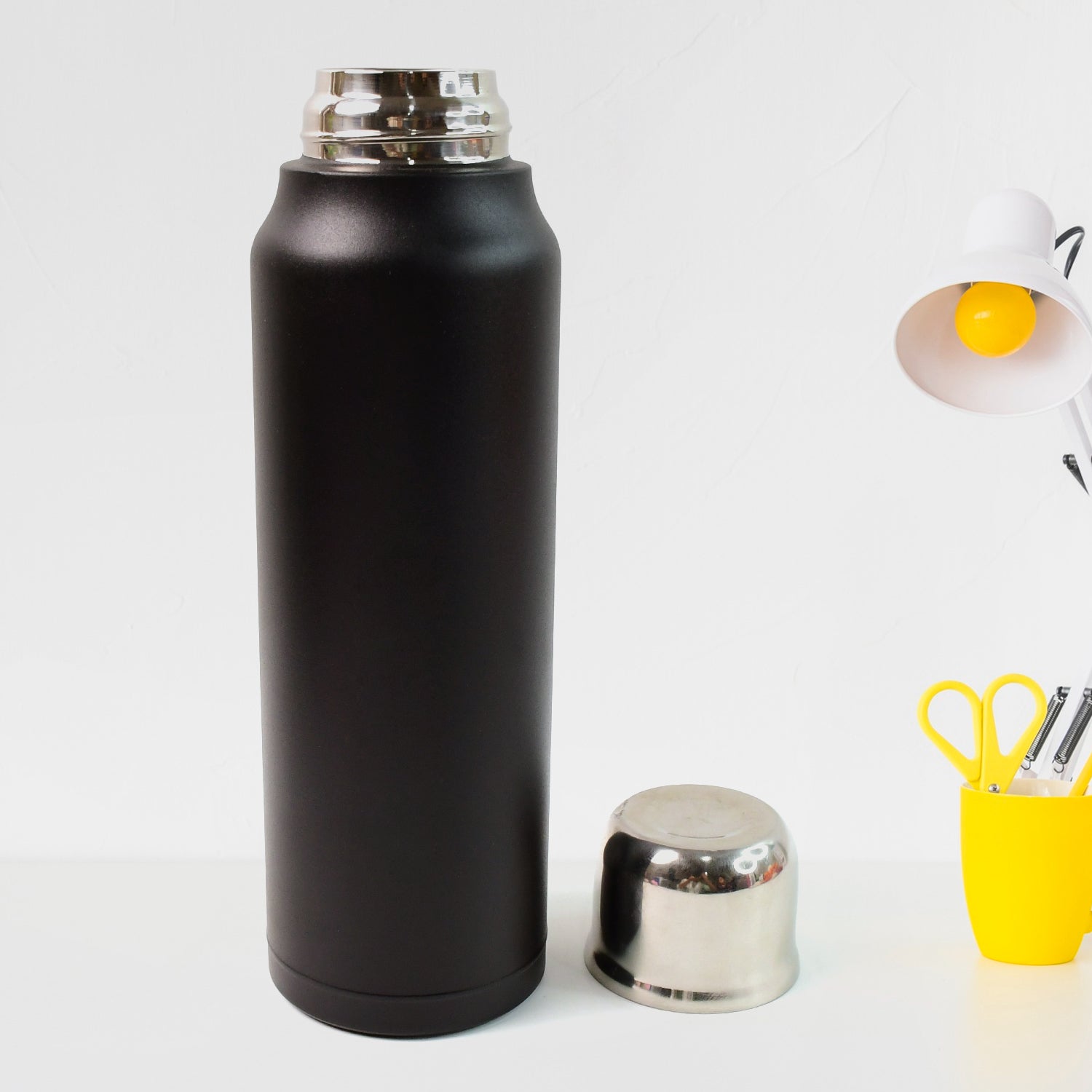 Stainless Steel Vacuum Water Bottle  – Hot & Cold Insulated Flask (1000 ML Approx)