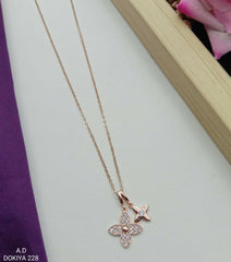 CHAIN WITH PENDAL FOR GIRL AND WOMAN
