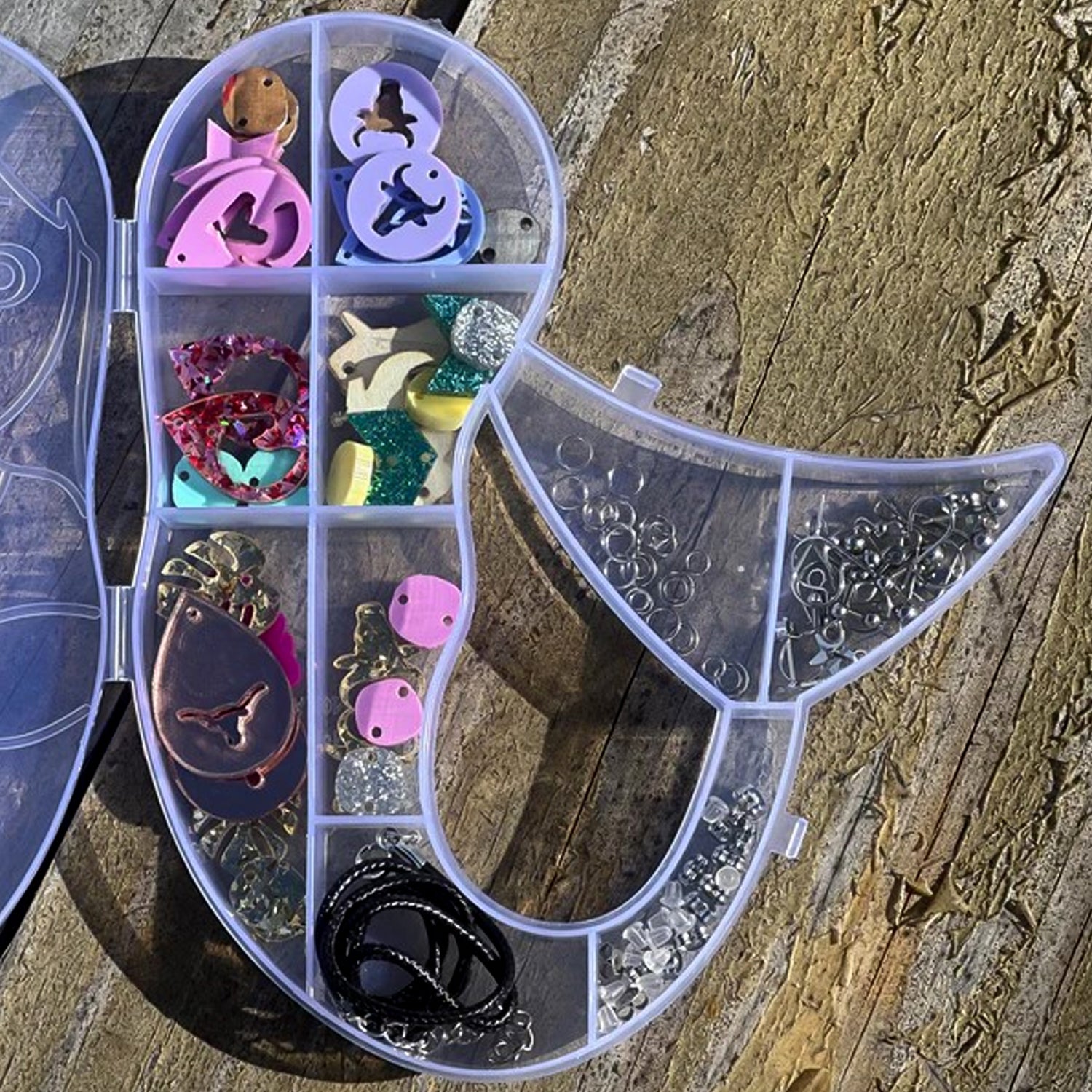 Enchanting Mermaid Treasure Keeper: Multi-Compartment Jewelry & Craft Organizer