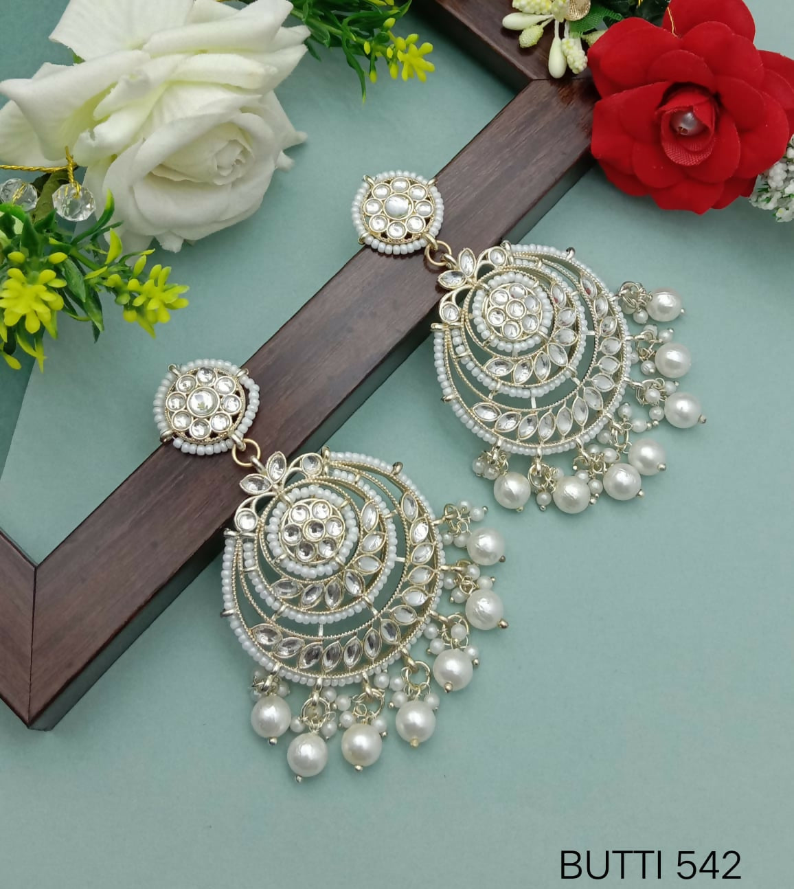 CASUAL EARINGS
