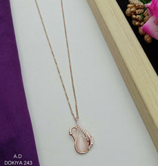 CHAIN WITH PENDAL FOR GIRL AND WOMAN