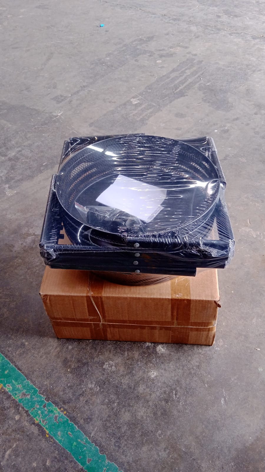 Versatile 4-Tier Round Rolling Mesh Storage Cart - Black Utility Trolley