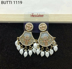 CASUAL EARINGS