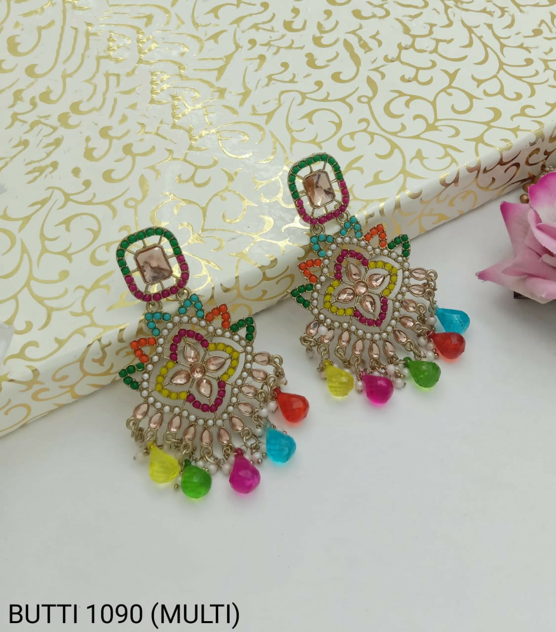 CASUAL EARINGS